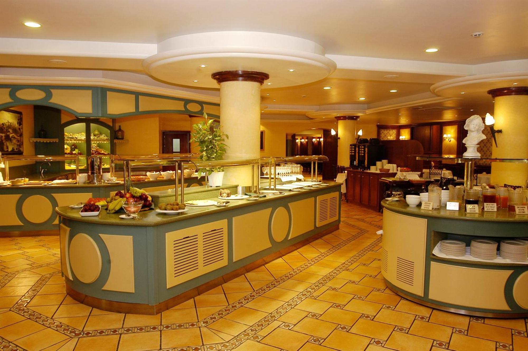 Palace Hotel 3*